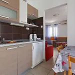 Pavicic Tudor Apartamento *