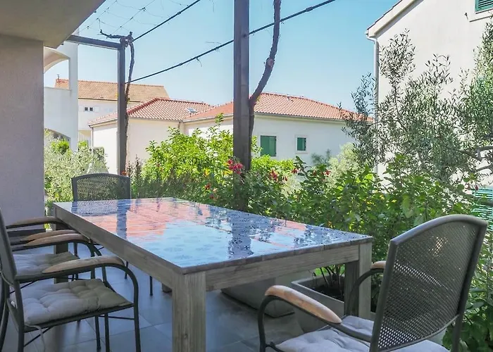 Pavicic Tudor Apartamento *